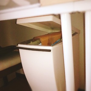 全開しないゴミ箱